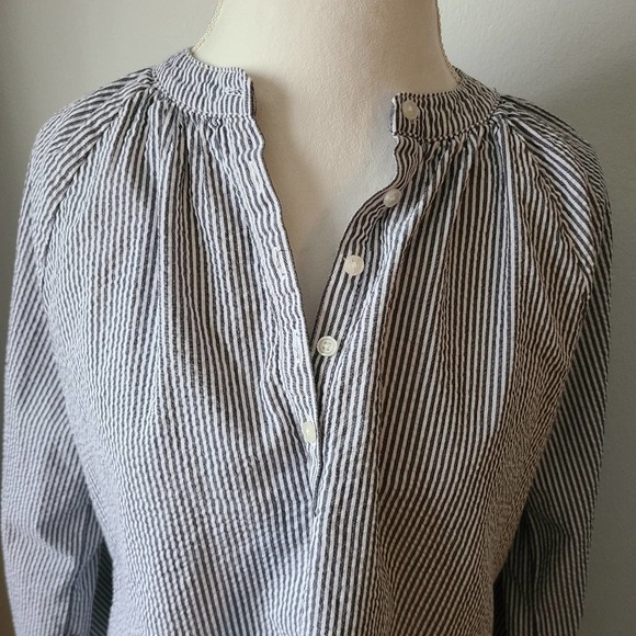 TIME AND TRU | STRIPE BLOUSE | SIZE SMALL - Picture 9 of 10